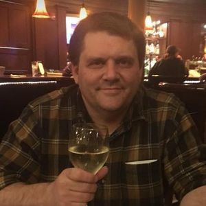 Meet your Posher, Eric